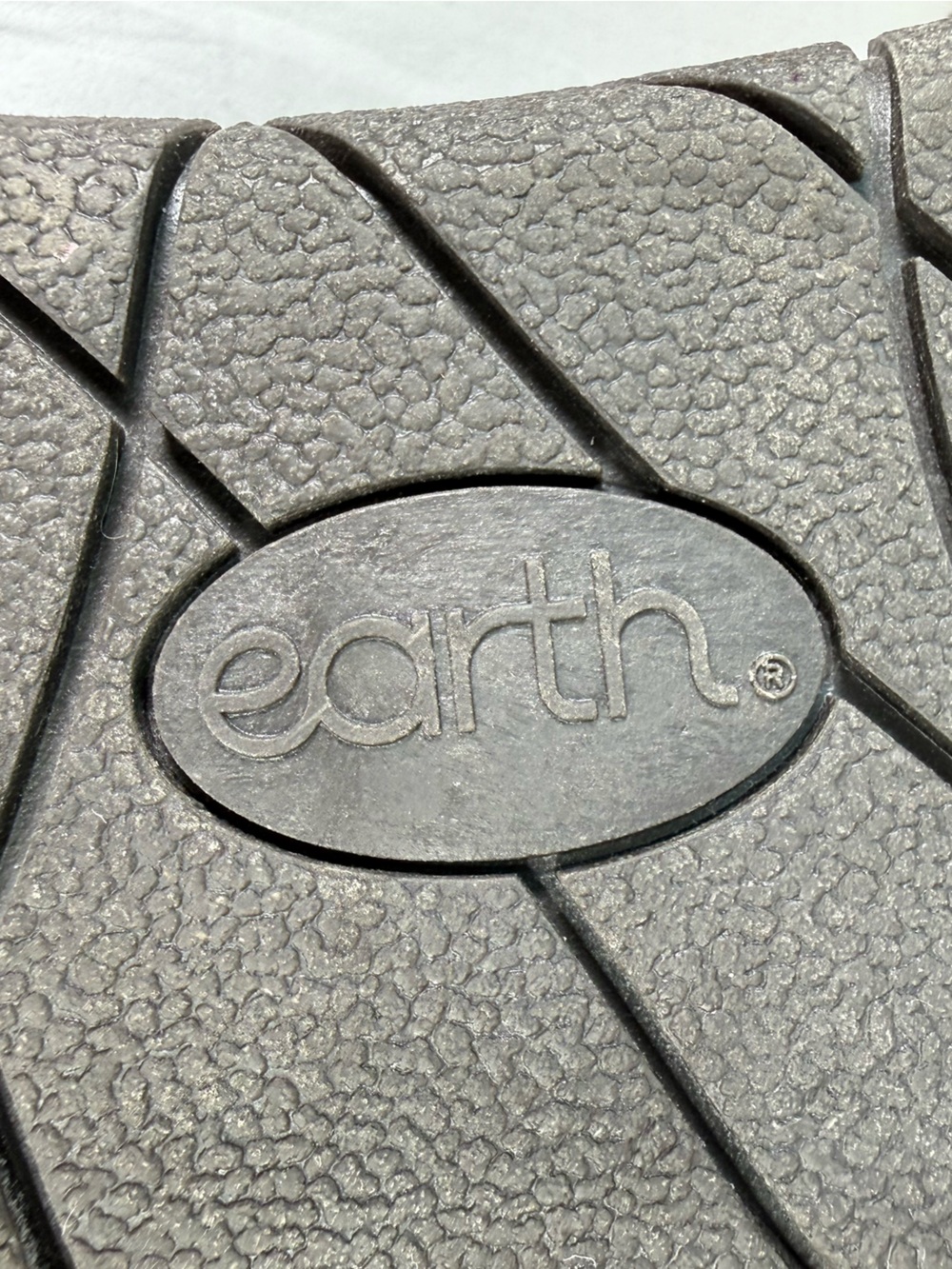 Earth Ezra Button Wrap Suede Leather Slip On Clogs Mules Size 8 - Picture 14 of 15
